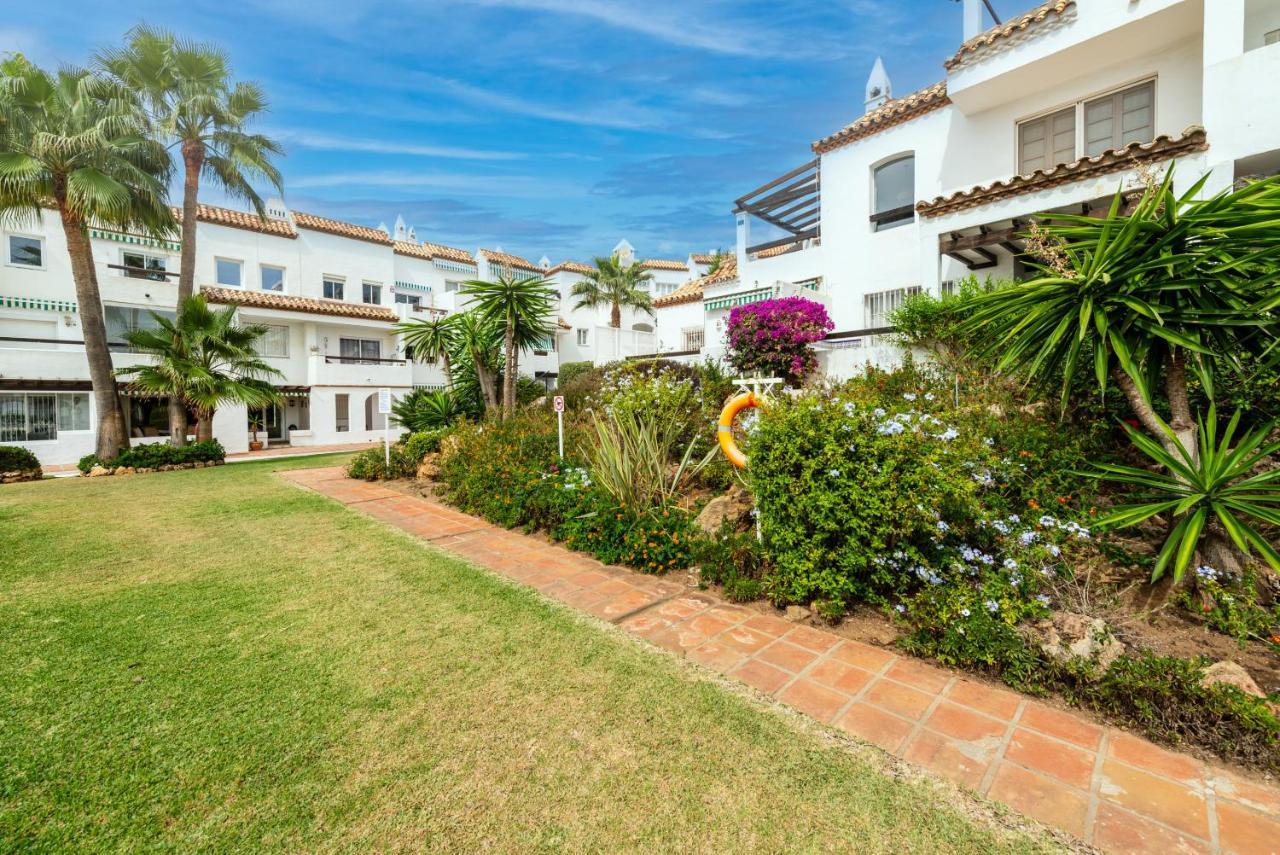 Playa Lucera Apartment Sitio de Calahonda Bagian luar foto